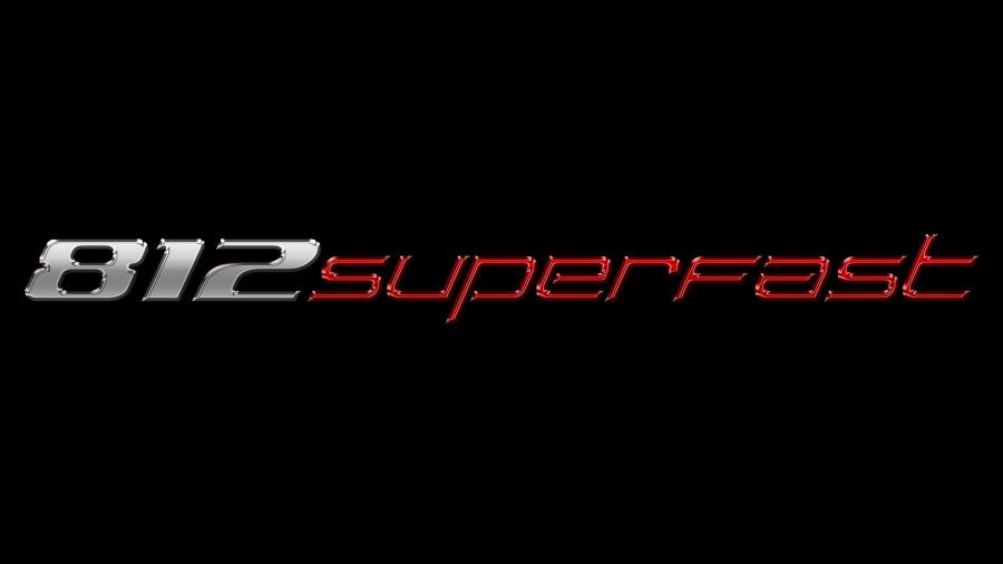 Логотип Ferrari 812 Superfast 2017 года  (фото 15 из 91)